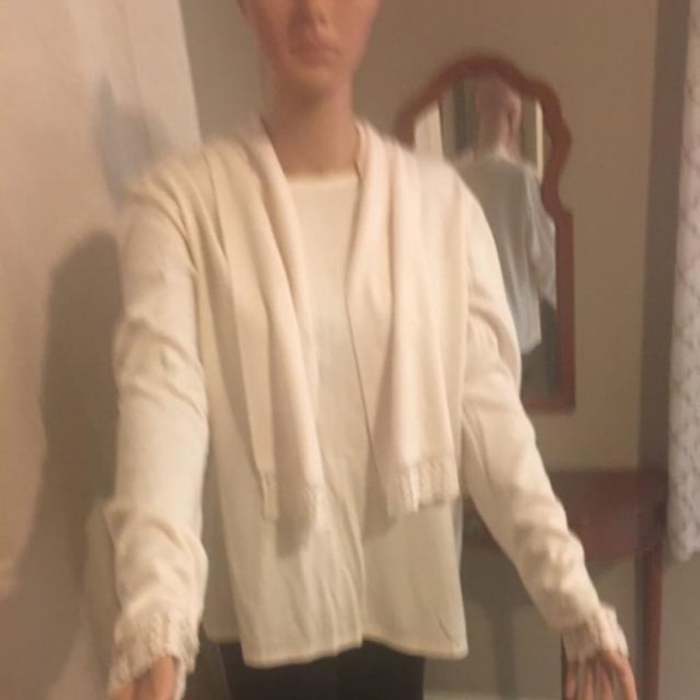 Pullover sweater with matching scarf